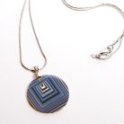 Op-art kék négyzetek kagyló nyaklánc