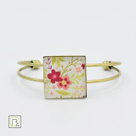 Tavaszi virág karkötő