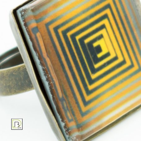 Op-art sárga négyzetek gyűrű