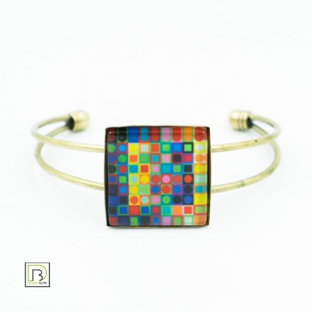 Op-art színes kockák karkötő